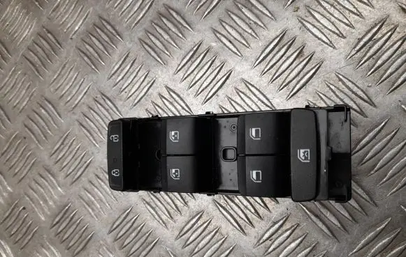 Hyundai Tucson TL Electric window control switch 93571N78004X