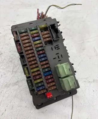 Mini One - Cooper Coupe R56 Fuse module 6906600