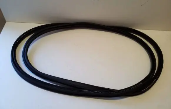 Audi Q3 F3 Trunk rubber seal (body) 83A827705