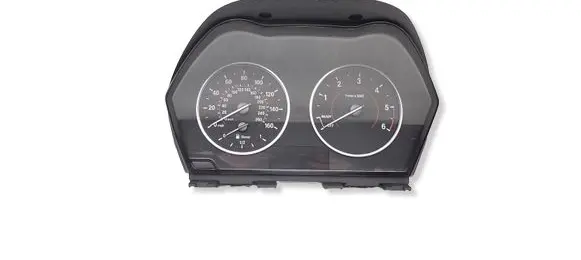 BMW 1 F20 F21 Speedometer (instrument cluster) 17649411