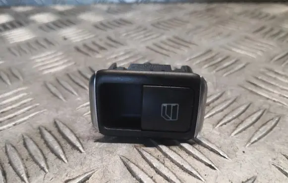 Mercedes-Benz E W212 Electric window control switch 2049057601