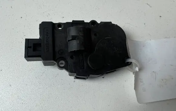 Mini One - Cooper F56 F55 Air flap motor/actuator CZ1139301400