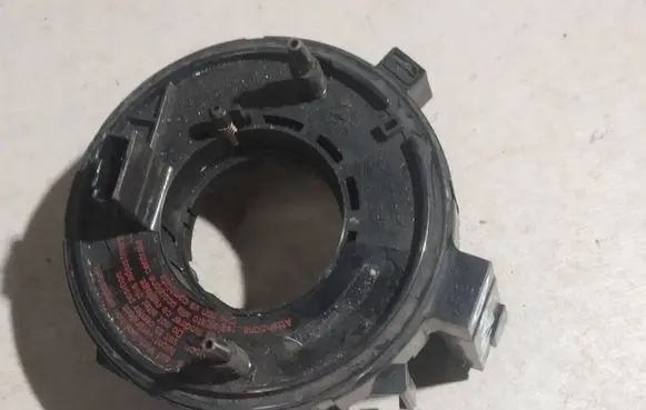 Audi A4 S4 B5 8D Airbag slip ring squib (SRS ring) 1J0959653B