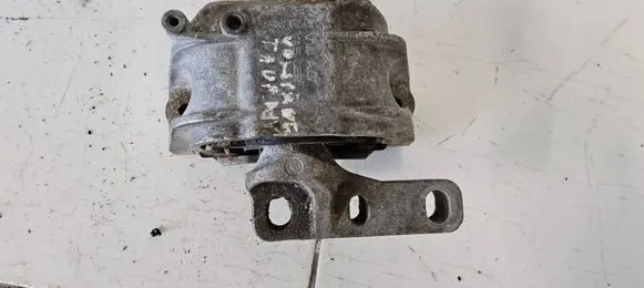 Volkswagen Touran I Engine mount bracket 1K0199262AS