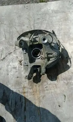 BMW 5 G30 G31 Rear wheel hub 6866338