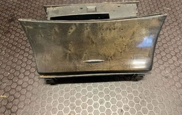 Mercedes-Benz E W211 Car ashtray 79860