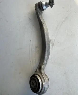 Mercedes-Benz C W205 Front lower control arm/wishbone 20506