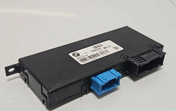 BMW X3 F25 Gateway control module 9360344 141933 ZGSW024S