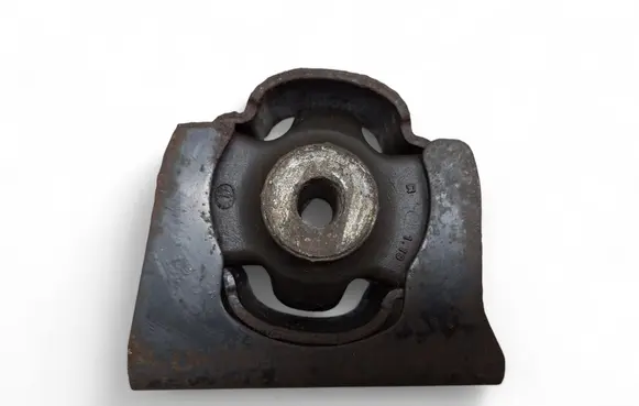 Toyota Auris 150 Engine mount bracket 123610D180