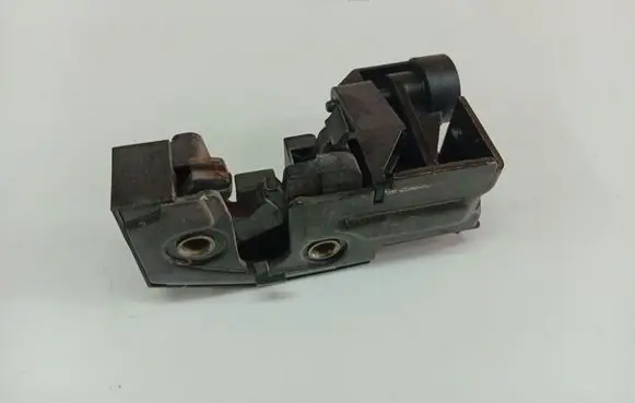Audi A6 S6 C5 4B Seat back rest lock catch 