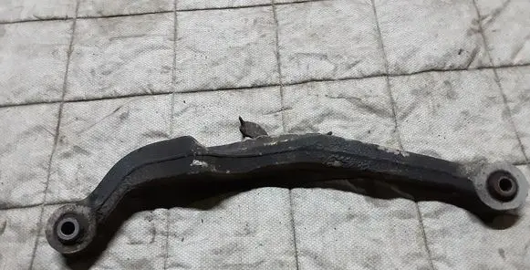 Nissan Qashqai Rear control arm