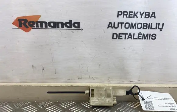 Opel Vivaro Fuel tank cap lock 8200032984 91166188