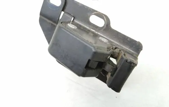 Peugeot Partner Loading door lock 