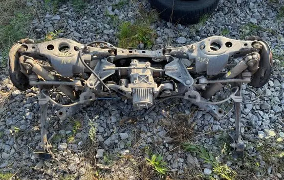 Lexus NX Rear axle beam with reductor 