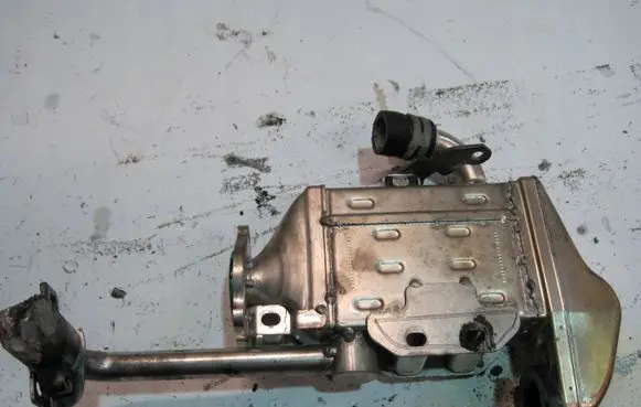 Peugeot Partner III EGR valve cooler 6541402901