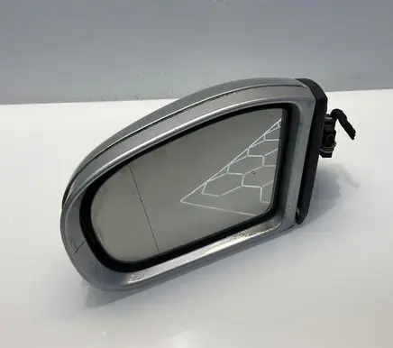 Mercedes-Benz C W203 Front door electric wing mirror