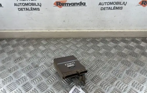 Toyota Corolla Verso AR10 Comfort/convenience module 8987120030