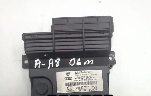 Audi A8 S8 D3 4E Engine control unit/module 4E0907280A