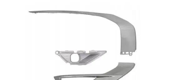 Mitsubishi Outlander IV Front fog light trim/grill 6407A272