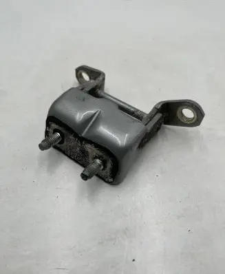 Nissan Leaf II (ZE1) Loading door upper hinge A047742