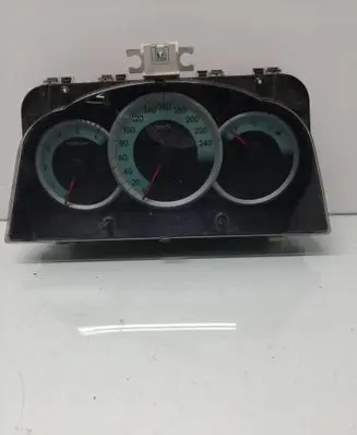 Toyota Corolla Verso AR10 Speedometer (instrument cluster) 838000F090 MB2574303100