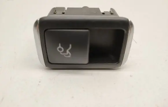 Mercedes-Benz C W204 Tailgate opening switch A2079050051