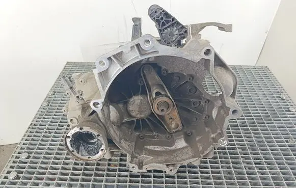 Volkswagen Polo IV 9N3 Manual 5 speed gearbox JHN