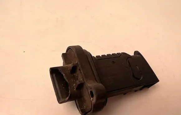 BMW X5 E70 Mass air flow meter 8506408