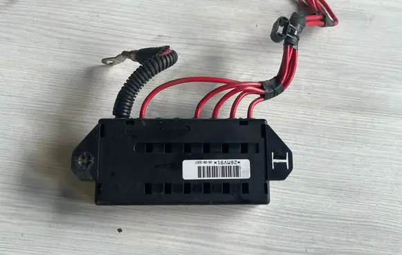 Volvo V70 Fuse module 9441776