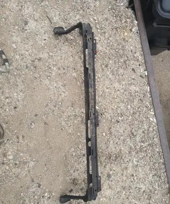 Volvo V50 Front bumper mounting bracket