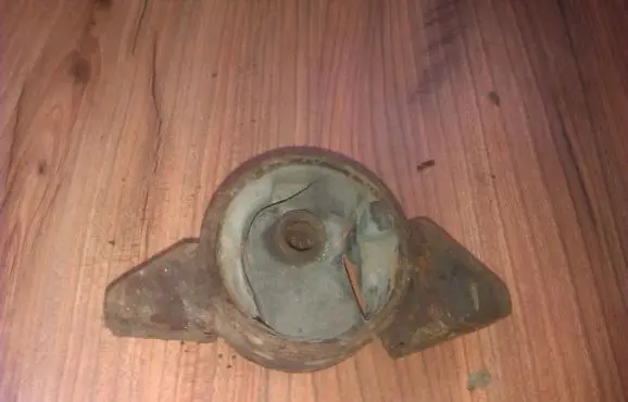 Nissan Almera Engine mount bracket 1132159y00