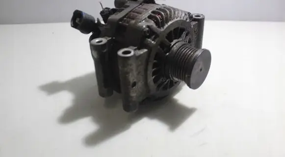 Peugeot Partner Generator/alternator A003TG5281