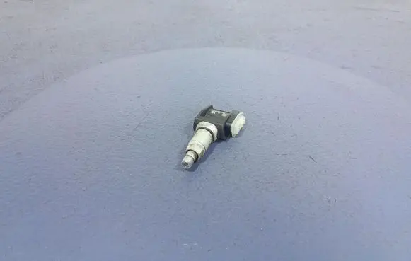 BMW X4 F26 Tire pressure sensor 6887140