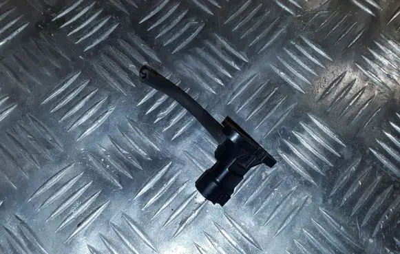 Toyota Avensis T250 Air pressure sensor 8942120200