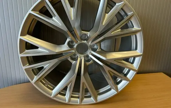 Audi A7 S7 4G R20 alloy rim 4G8601025AT