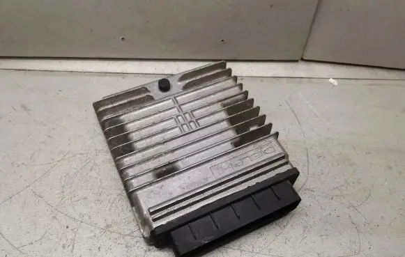 Ford Mondeo Mk III Engine control unit/module 5S7112A650HA