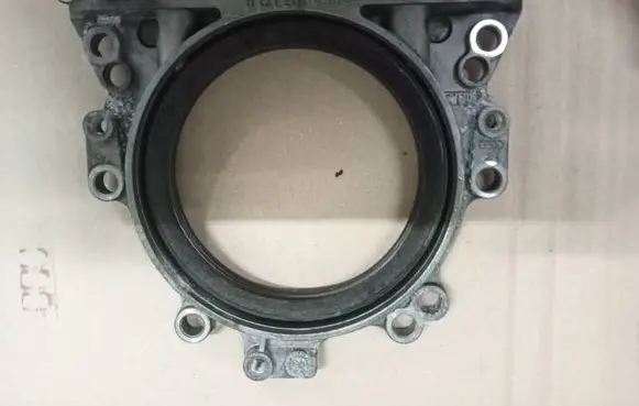 Volkswagen PASSAT B6 other engine part 06A103171e