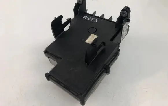 Volvo XC60 Fuse module 32300277