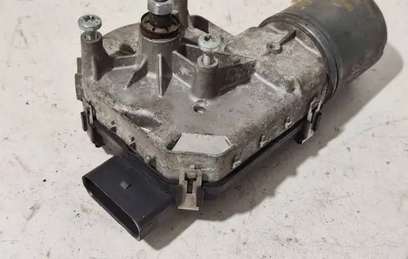 Audi A8 S8 D3 4E Wiper motor 4F1955119B 4E1910118B 0390241951