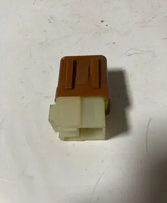 Nissan Navara D40 Other relay 25230