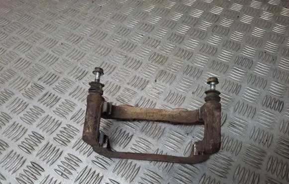 Nissan X-Trail T30 Front Brake Caliper Pad/Carrier 
