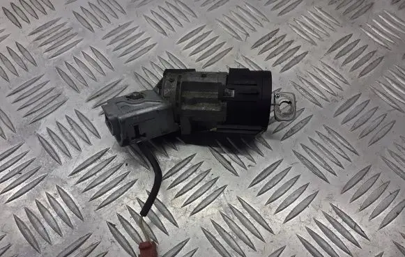 Peugeot 407 Ignition lock 9648445180