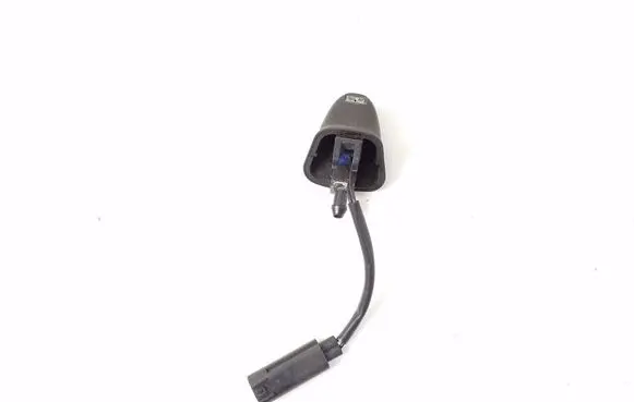 BMW 3 E90 E91 Windshield washer spray nozzle 7131299