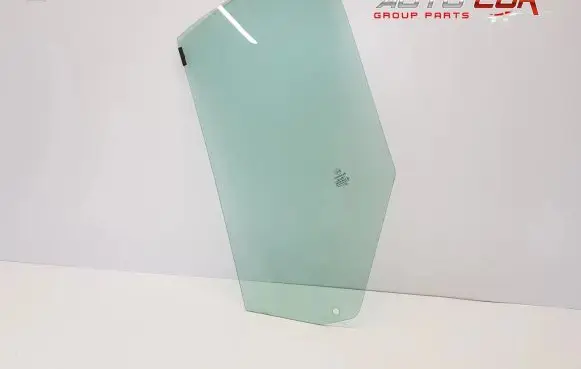 Fiat Ducato Sliding door window/glass 43R-001582