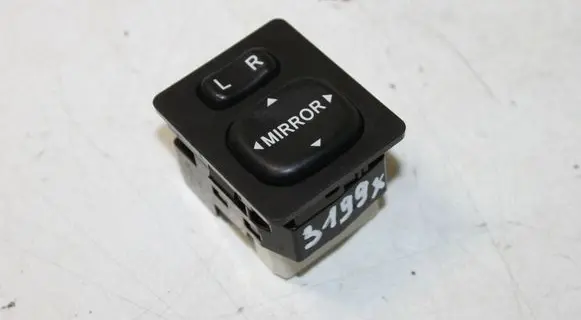 Toyota Auris 150 Wing mirror switch