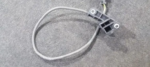 Camshaft position sensor