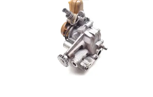 Nissan Qashqai Oil pump 150100347R 150504915R