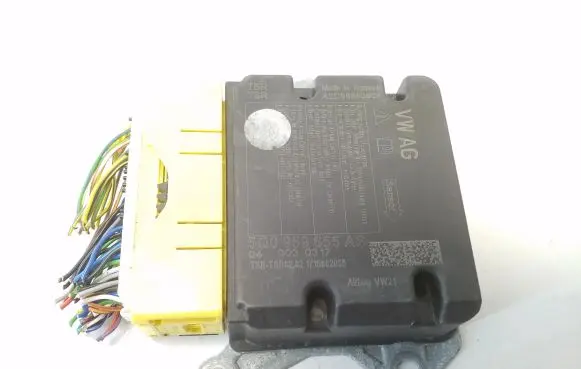 Volkswagen Touran III Airbag control unit/module 5Q0959655AS