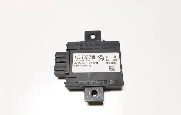 Volkswagen Touareg I Alarm control unit/module 7L0907719 510190351FGU