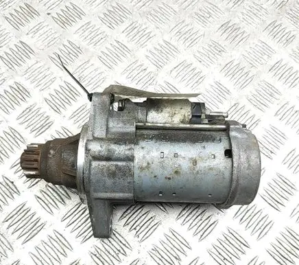 Volkswagen PASSAT B8 Starter motor 0AM911024A 4380000202